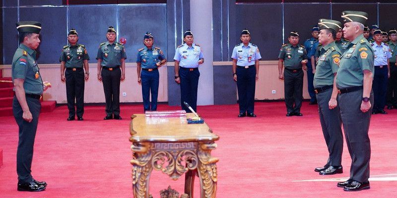 Panglima TNI Pimpin Sertijab Asintel Panglima&nbsp;TNI