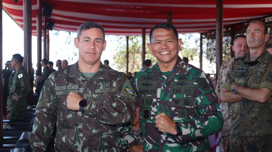 Wadan Kormar Dampingi Dankodiklat TNI Tinjau Combine Arms Live Firing Exercise (Calfex) Latgabma&nbsp;SGS