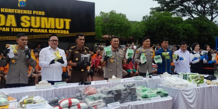 Kapolda Sumut Pimpin Pres Rilis Pengungkapan Serta Pemusnahan Barang Bukti